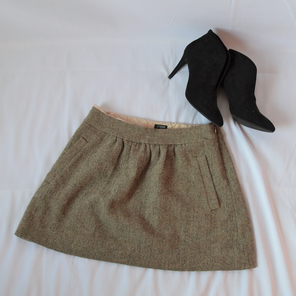 J. Crew Dresses & Skirts - J. Crew Cream Wool Skirt